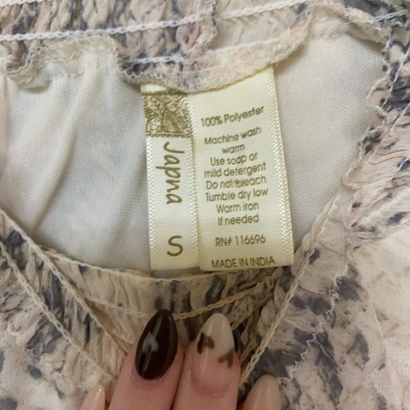 Japna Snakeskin Blouse - Picture 5 of 6